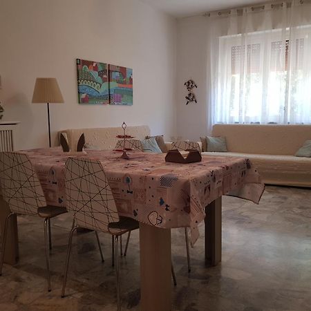 Ferienwohnung La Casa Al Mare Pescara Exterior foto