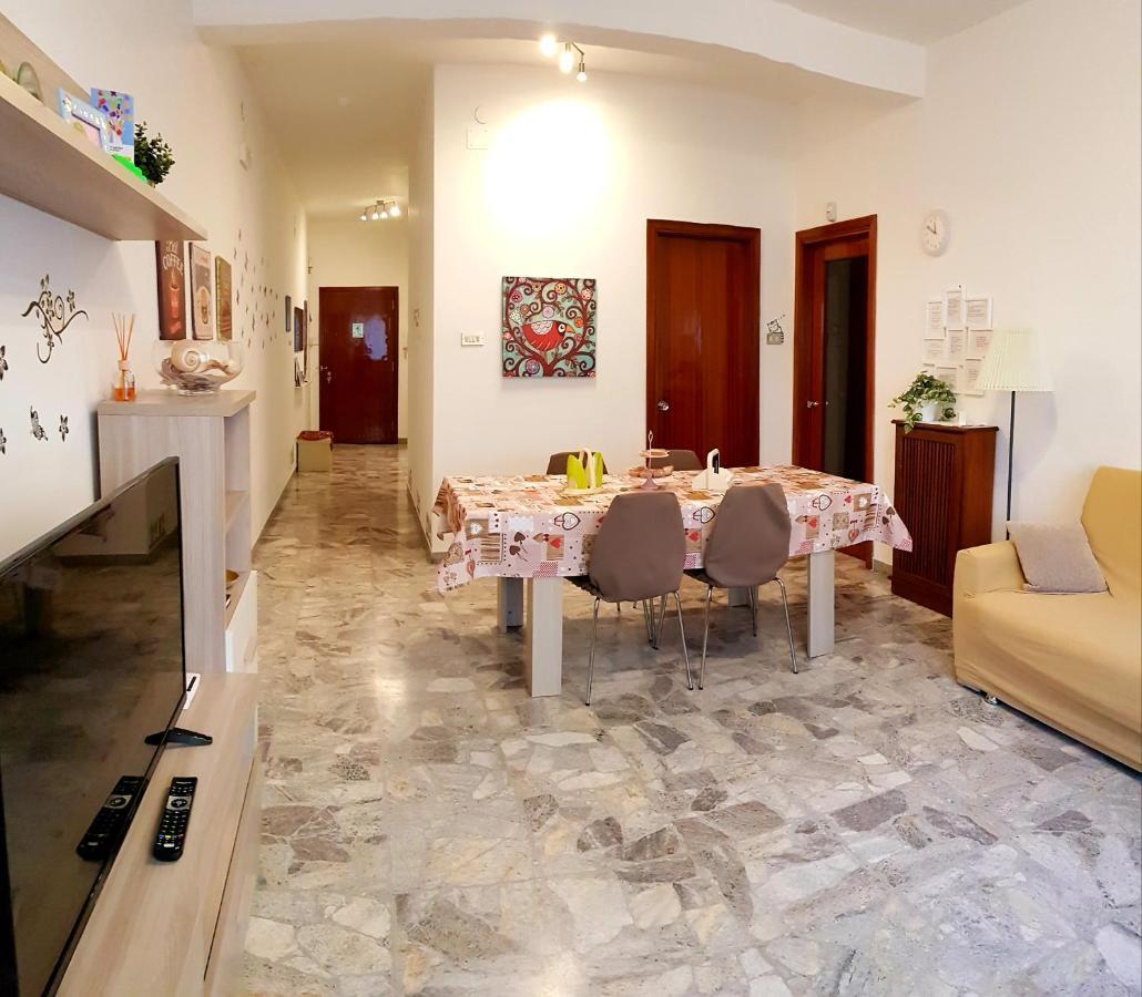 Ferienwohnung La Casa Al Mare Pescara Exterior foto