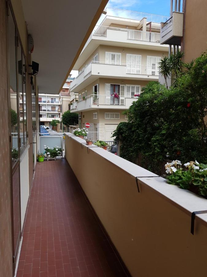 Ferienwohnung La Casa Al Mare Pescara Exterior foto